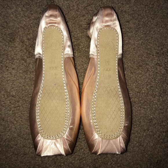 Grishko Maya 1: Size 4.5 Width 3X - Picture 1 of 3